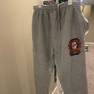 Minnesota Sweatpants
